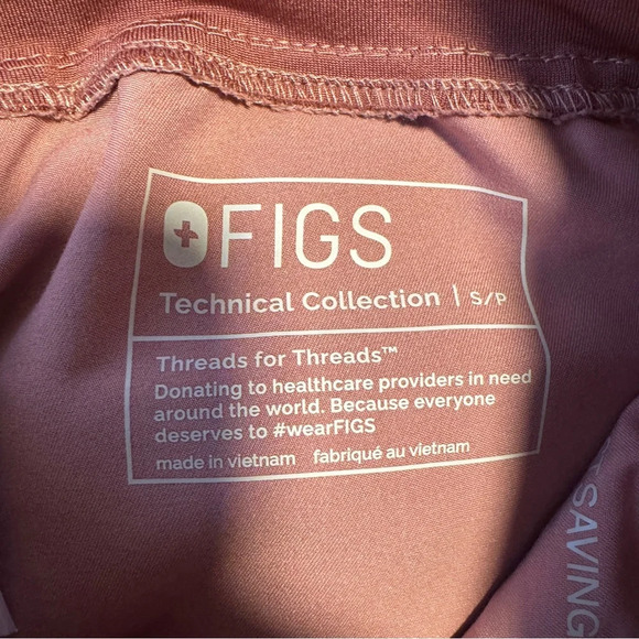 Women’s Figs mineral mauve jogger size S/P - Picture 6 of 7
